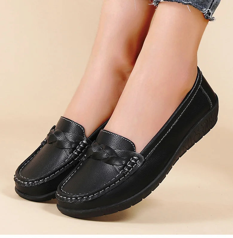 Woman Shoes 2025 New Soft Leather Flat Shoes Women&