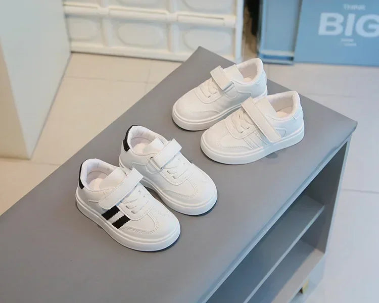 Kids Sports Shoes for School 2025 New Fashion Boys Girls White Shoes Non-slip Soft Sole Children Casual Shoes Hook&loop Trendy