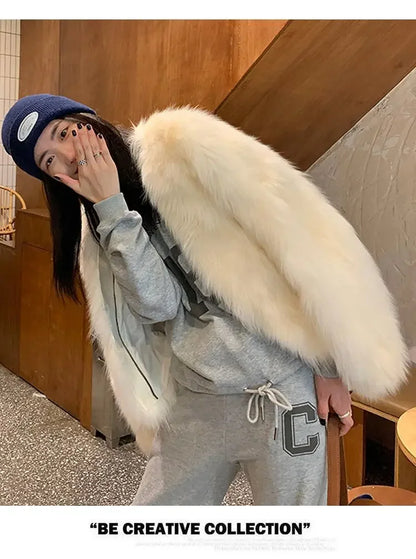 2026 New Winter Womens Faux Fur Coat Fashion Casual Imitation Fox Fur Jacket Short Loose Versatile Womens Fur Coats Top