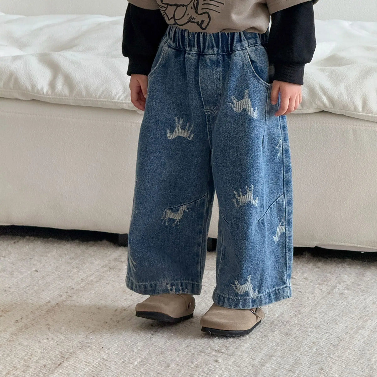 Children Clothe Skids Denim Pants Loose Boys Girls Autumn 2026 New Casual Fashionable Kids Loose Casual Wide-leg Pants