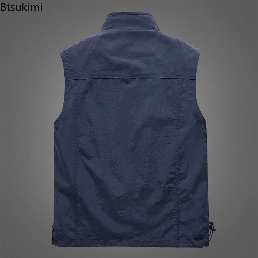 New 2026 Men's Lightweight Outdoor Vest Work Hiking Fishing Photo Travel Vest Men Running Sports Sleeveless Coats Mesh Waistcoat