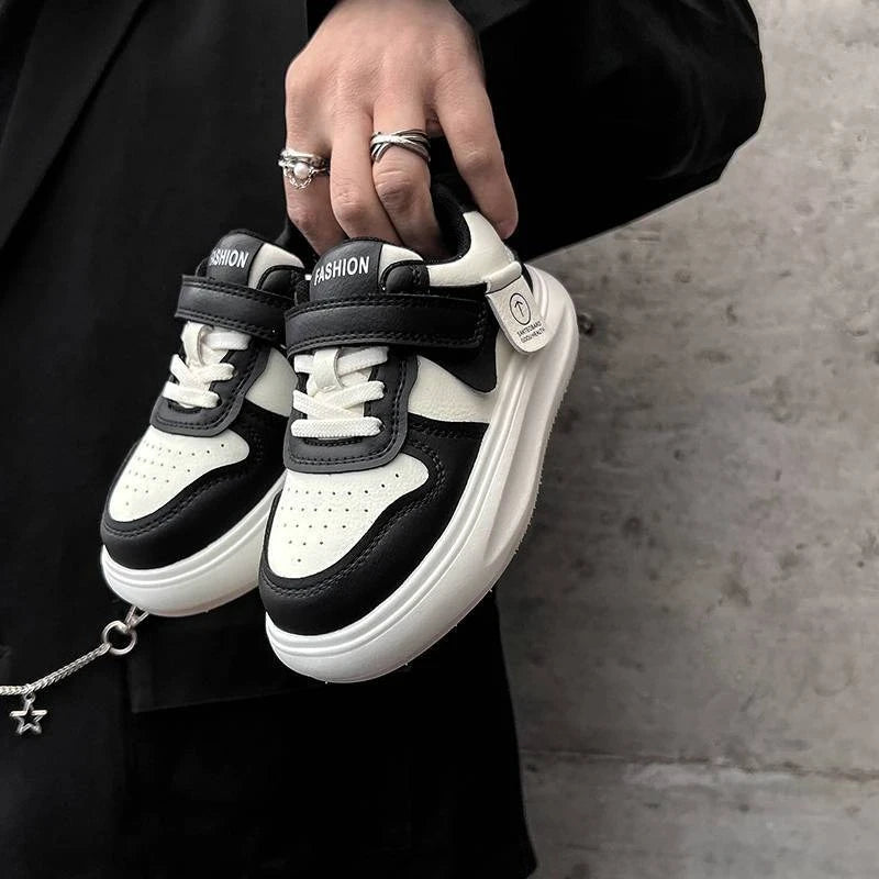 Kids Sports Shoes Spring Autumn Simple Black White Boys Girls Casual Sneakers Thick Sole School Causal Children Basketball Shoes