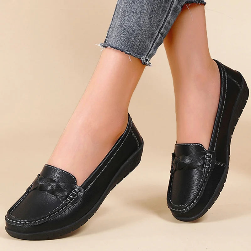 Woman Shoes 2025 New Soft Leather Flat Shoes Women&