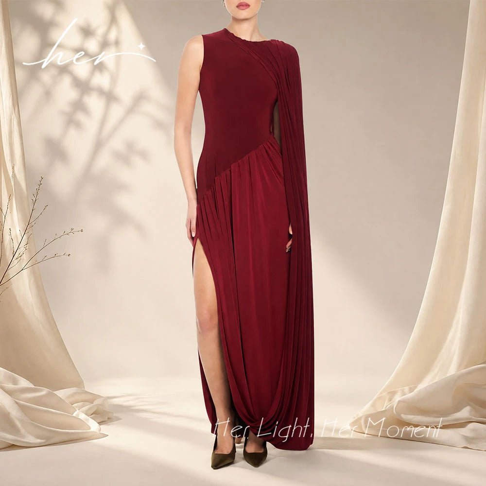 Burgundy Velvet Modest Evening Gown O-Neck Draped Cape Sleeve High Slit Floor Length Formal Party Dresses Wedding Guest Gown