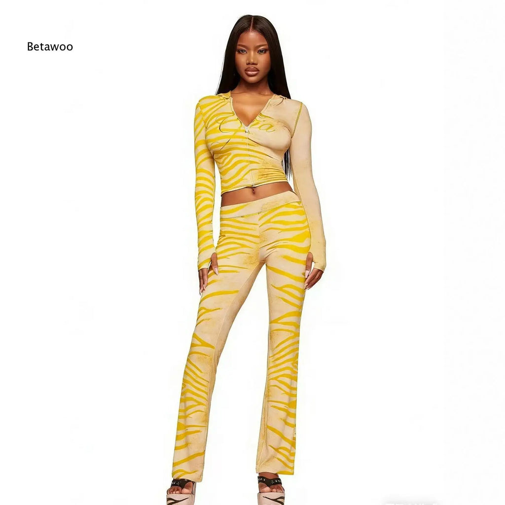 Women's Animal Print 2 Piece Outfit Long Sleeve Crop Top and Matching Pants Set Trendy Bodycon Clubwear Streetwear Fashion Look