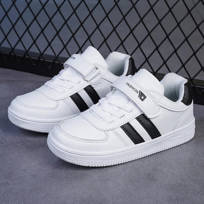 Kids School Sports Walking Shoes Fashion White Casual Sneakers for Boys &amp; Girls Non-Slip Soft Sole Children&