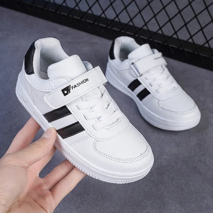 Kids School Sports Walking Shoes Fashion White Casual Sneakers for Boys &amp; Girls Non-Slip Soft Sole Children&
