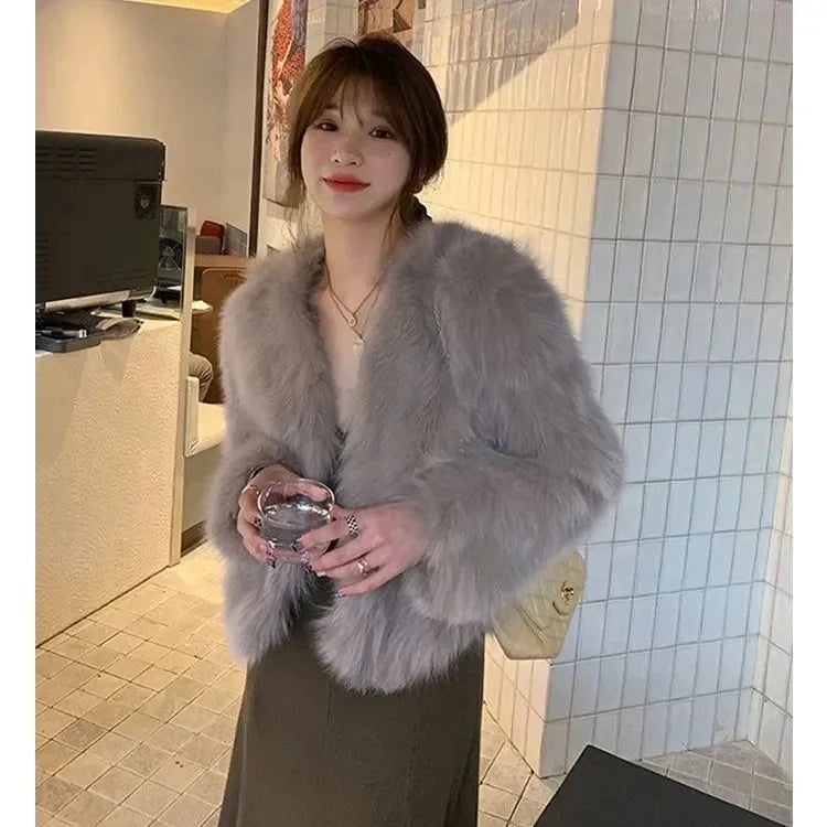 2026 New Winter Womens Faux Fur Coat Fashion Casual Imitation Fox Fur Jacket Short Loose Versatile Womens Fur Coats Top